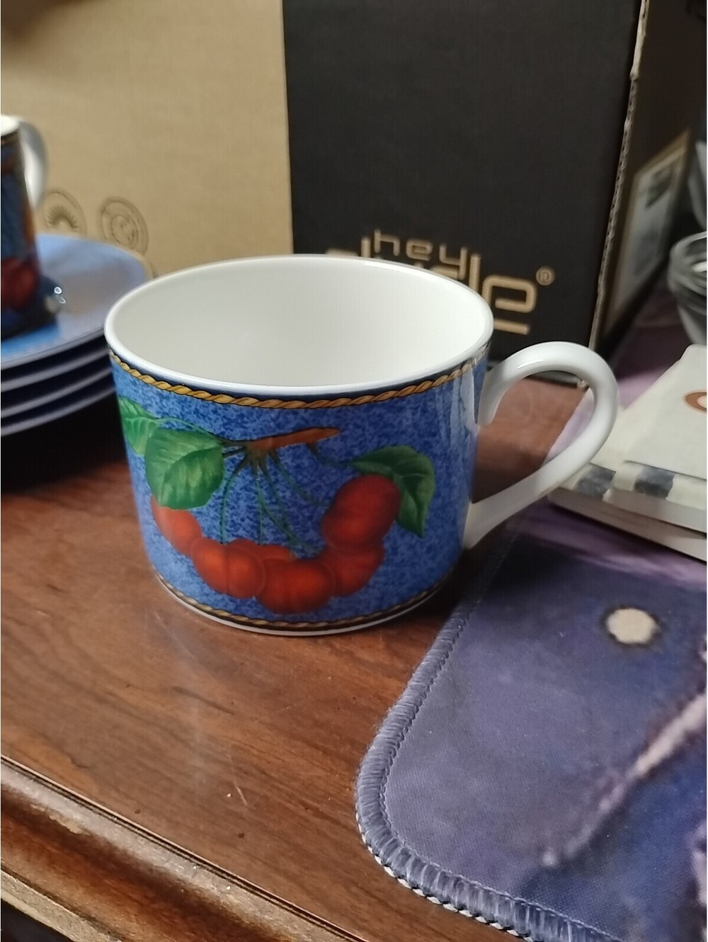 CASUALS by VICTORIA & BEALE Cups Blue Harvest Fruit #9056 Pattern
